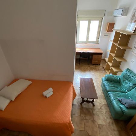 Stanza Privata Dotata Di Tutti I Comfort-Centro Storico Palermo Exterior foto